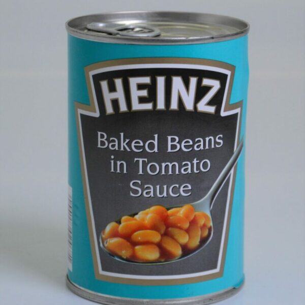 Haricots blancs à la tomate boîte de 415gr (Préco)